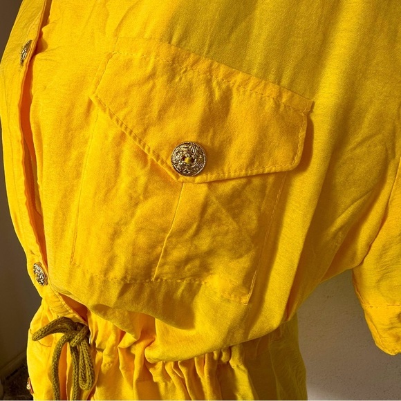 80s Yellow Oversized double pocket gold chunky button up short sleeve jacket - Picture 2 of 10